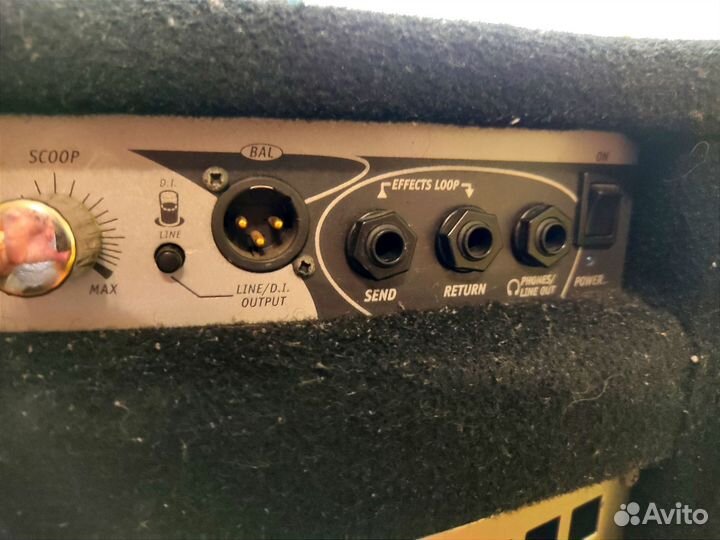 Басовый комбоусилитель Yorkville bass combo