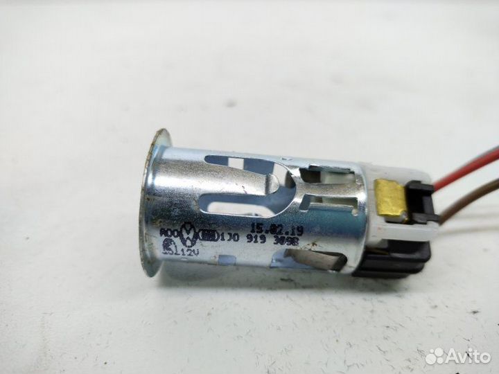 Гнездо прикуривателя (прикуриватель ) Volkswagen