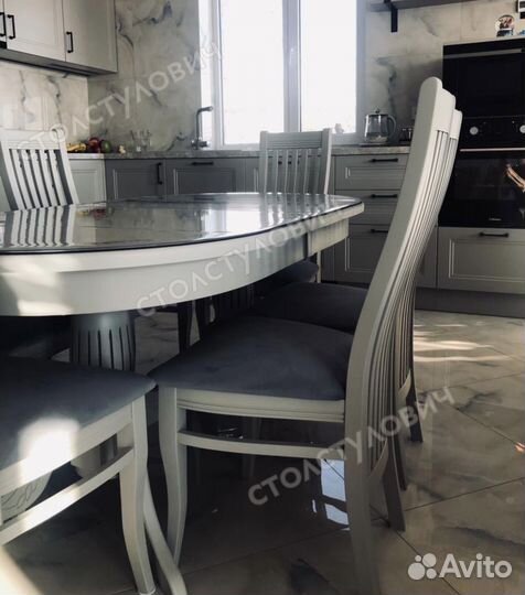 Столы и стулья