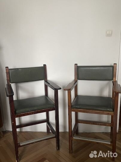 Стул бильярдный