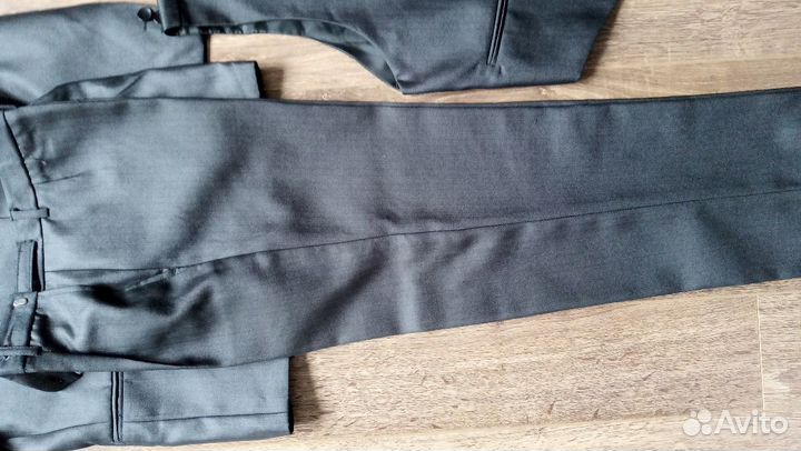 Школьный костюм