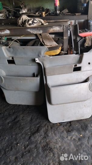 Дверные карты Фольксваген т-4