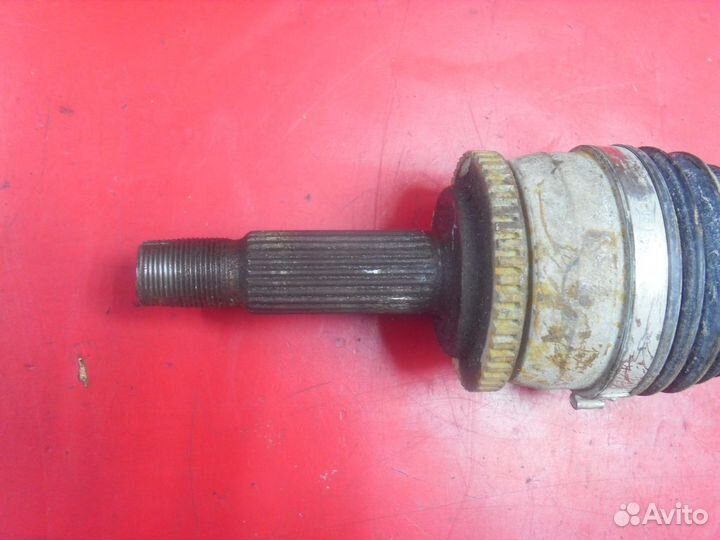 Полуось передняя левая 495001R000 Kia RIO 3 UB,QB