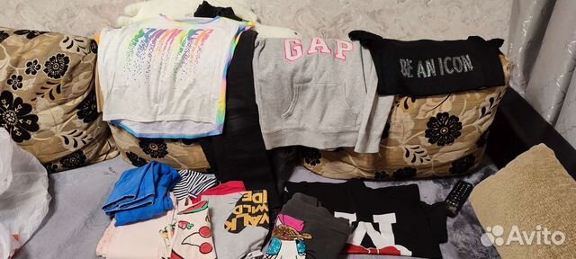 Одежда для девочки пакетом 10-12 лет