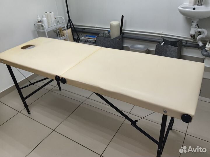 Массажный стол