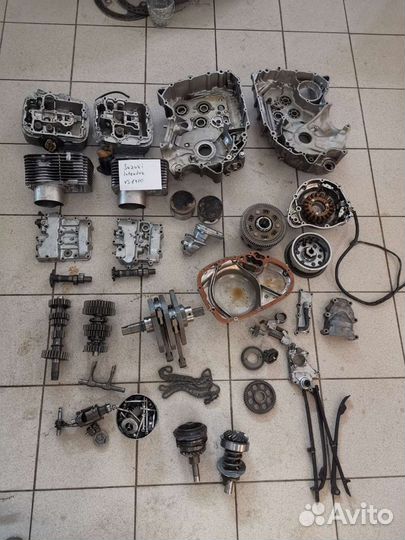 Двигатель Suzuki Intruder 1400 в разбор