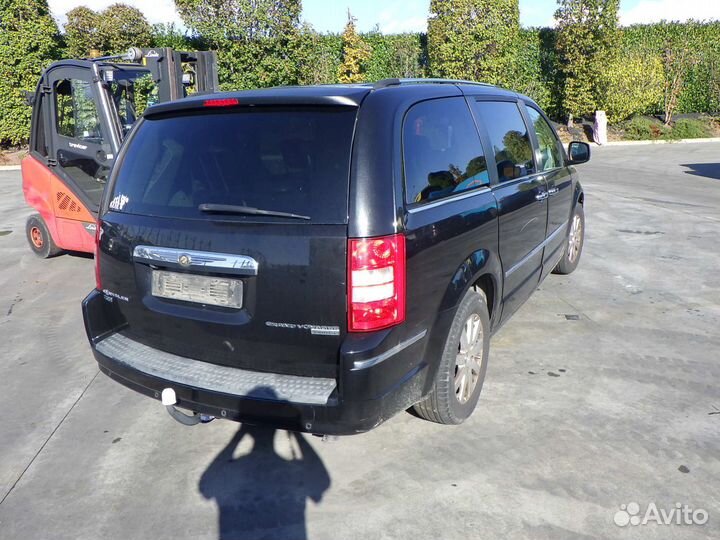 Бачок гу chrysler voyager Grand Voyager 5 2009