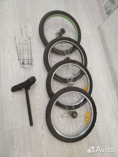 Запчасти на велосипед: багажник, сидушка