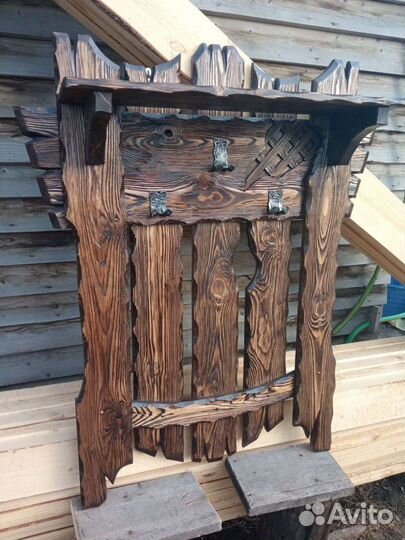 Вешалка массив