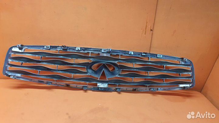 Решетка радиатора Infiniti Fx35 S51 3.5 2011