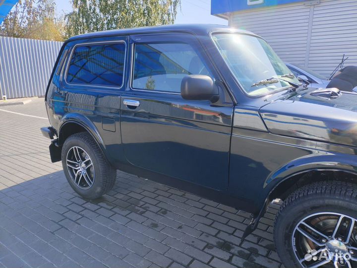 LADA 4x4 (Нива) 1.7 МТ, 2013, 80 000 км