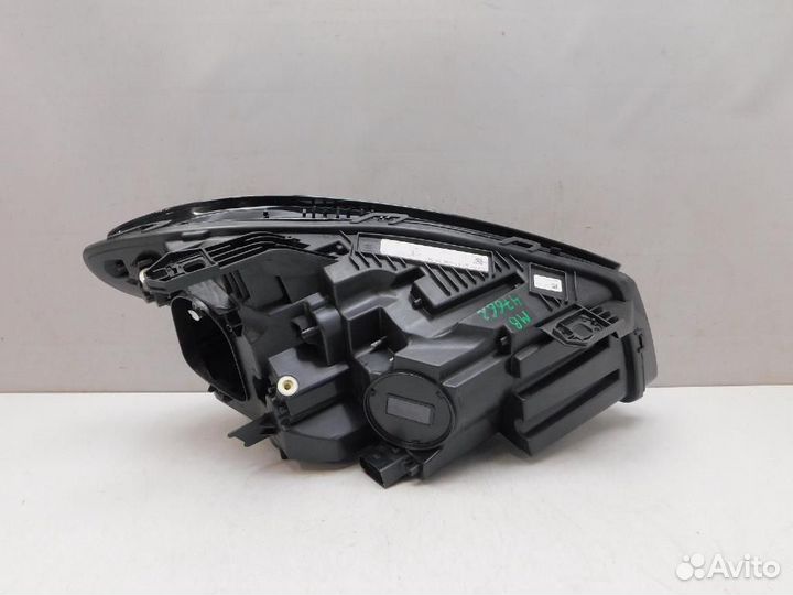 Фара левая Mercedes-Benz CLA-Class