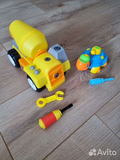 Игрушки конструкторы с отверткой