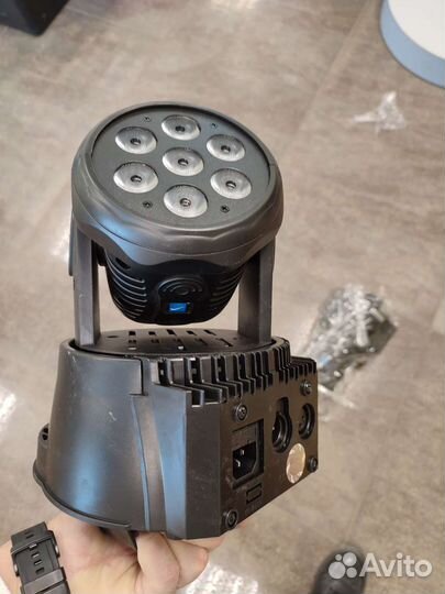 Светомузыка. Вращающаяся голова