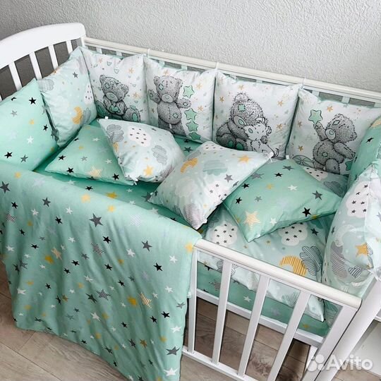 Комплект в кроватку, новый