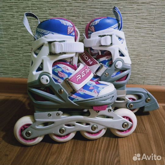 Роликовые коньки для девочки раздвижные