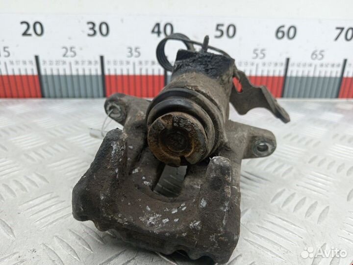 Суппорт задний левый для Audi A4 B5