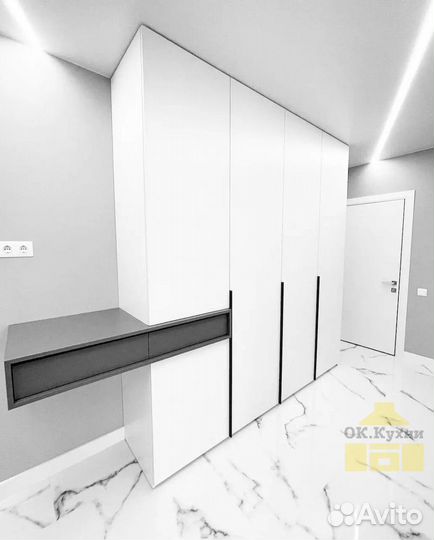 Стенка в гостиную