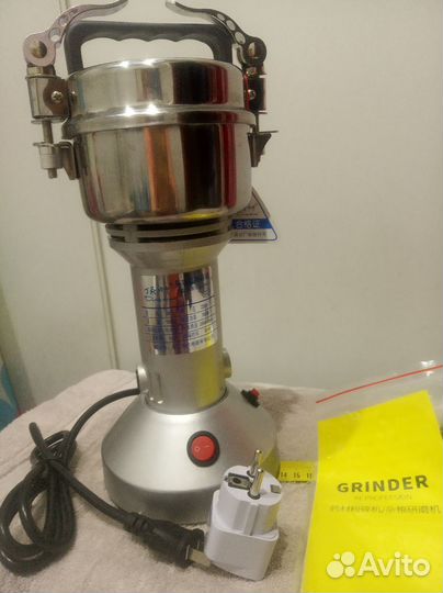 Мельница, дробилка, кофемолка новая