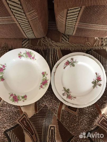 Тарелки столовые (Япония)