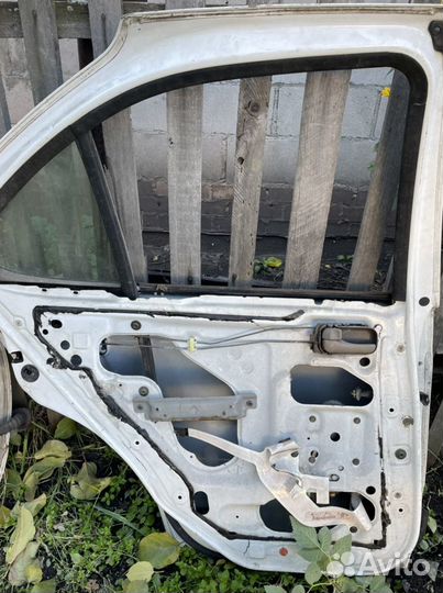 Двери nissan sunny b15