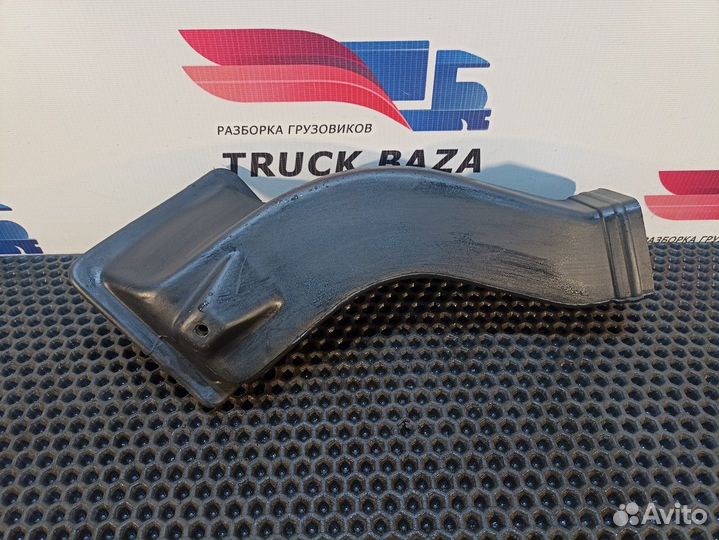 Воздуховод отопителя Iveco Stralis
