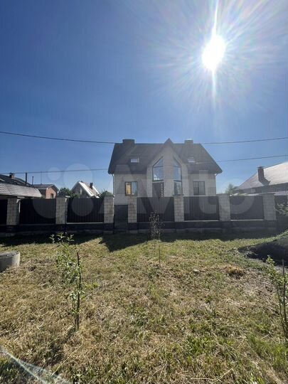 Дом 270 м² на участке 12 сот.