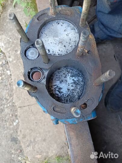 Компрессор воздушный автомобильный