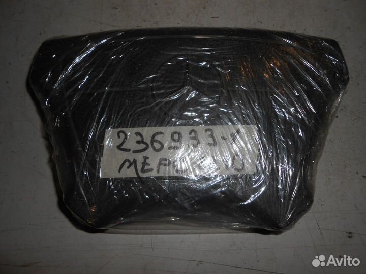 Подушка безопасности водителя