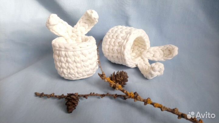 Зайки корзинки из трикотажной пряжи