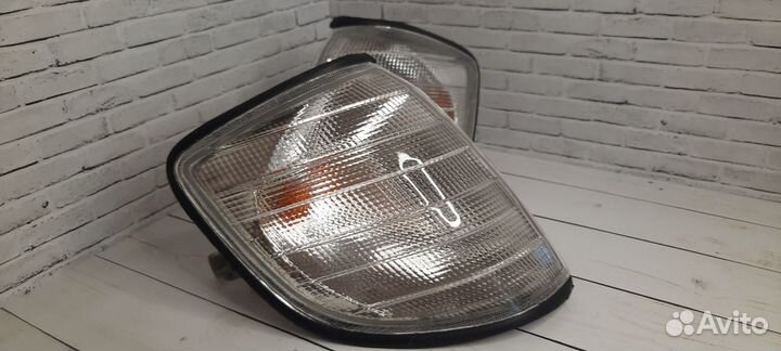 Поворотники мерседес w140 белые, новые