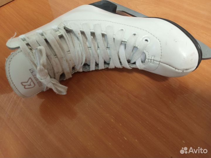 Коньки фигурные 31 размер