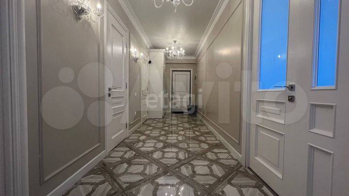 3-к. квартира, 91 м², 3/5 эт.