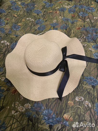 Шляпа пляжная