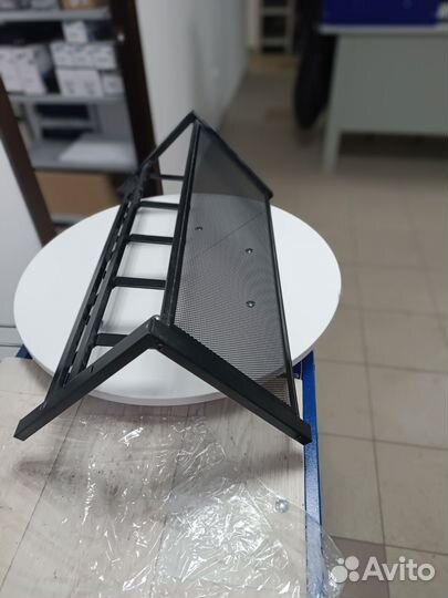 Вешалка a стену бу