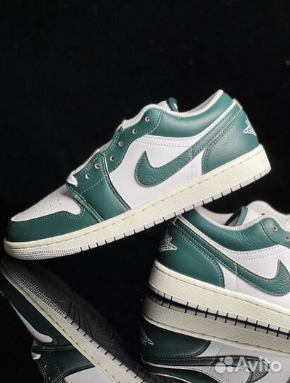 Кроссовки Air Jordan 1 low SE oxidized green