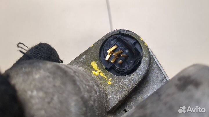 Заслонка дроссельная Volkswagen Bora, 2004