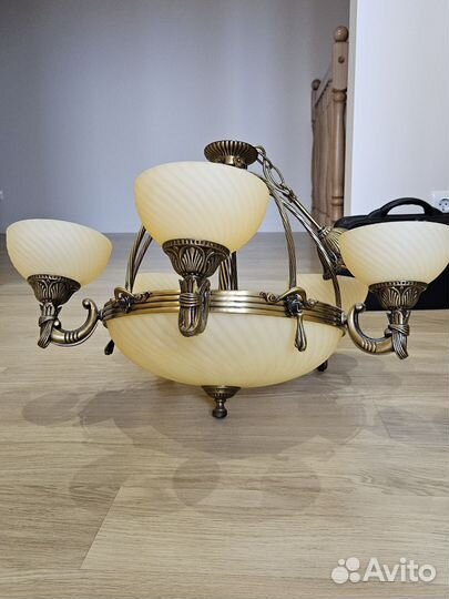 Люстра потолочная бу