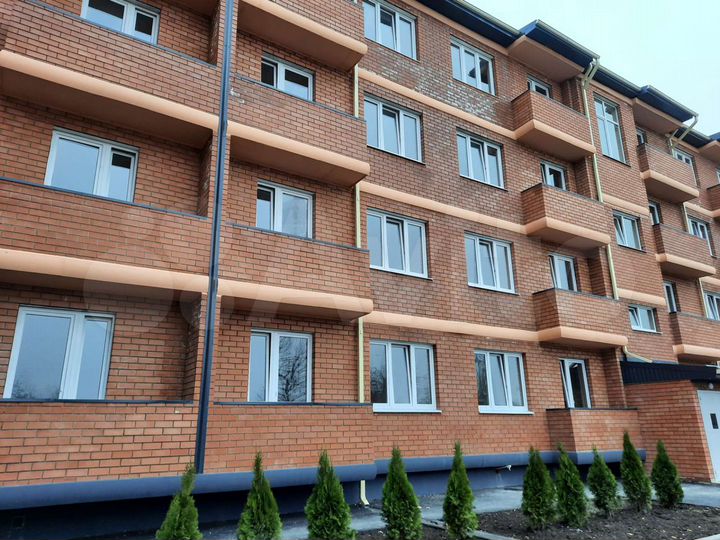 4-к. квартира, 80 м², 2/4 эт.