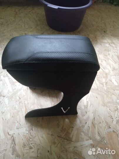 Подлокотник от дэу нексия