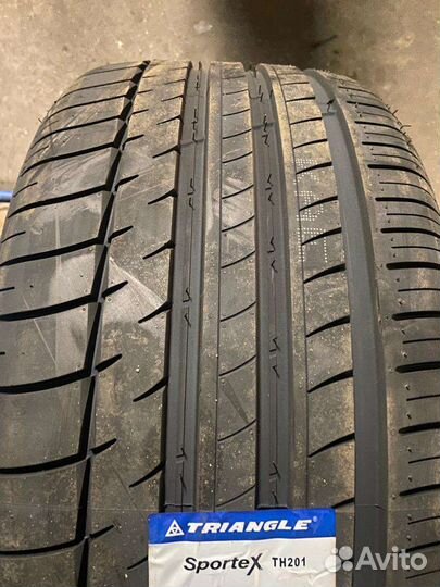 Triangle TH201 Sportex 255/55 R20 110