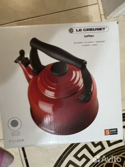 Чайник со свистком LE cruset