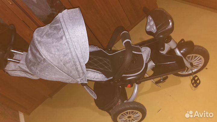 Детский трехколесный велосипед