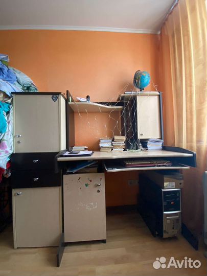 Компьютерный стол