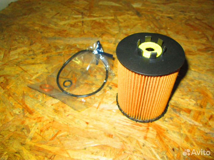 Фильтр масляный 11427542021 BMW