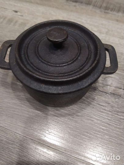 Порционная чугунная кастрюлька 250 мл