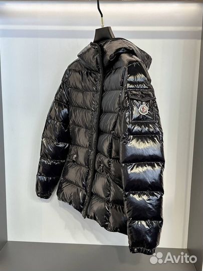 Пуховик Moncler