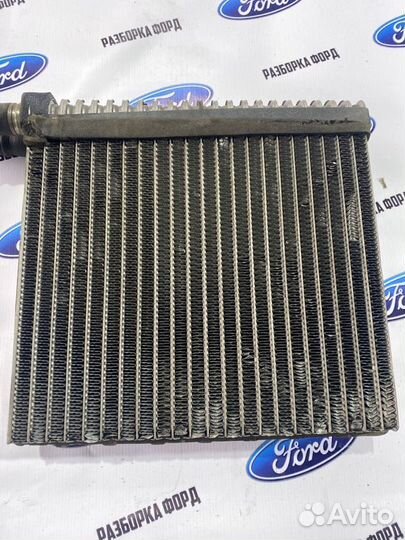 Испаритель кондиционера Ford Focus 2 универсал 2.0