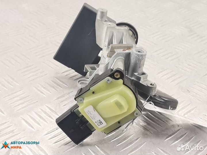 Замок зажигания Jeep Compass рест. 2011 05057297AM