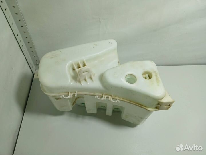 Бачок омывателя Land Rover Range Rover Evoque